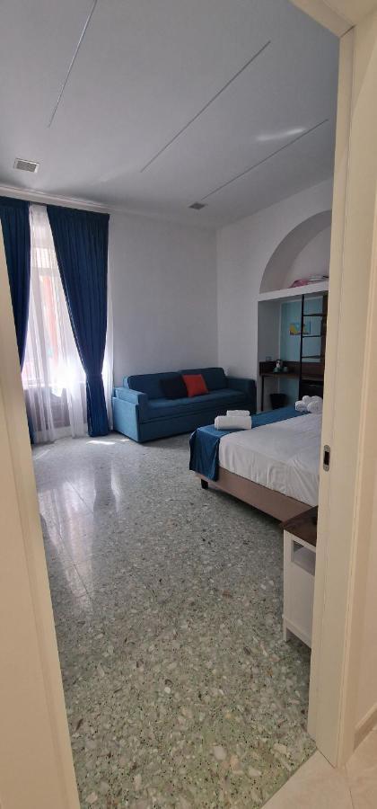 Appartamento B&B La Dimora Di Parthenope Napoli Eksteriør billede