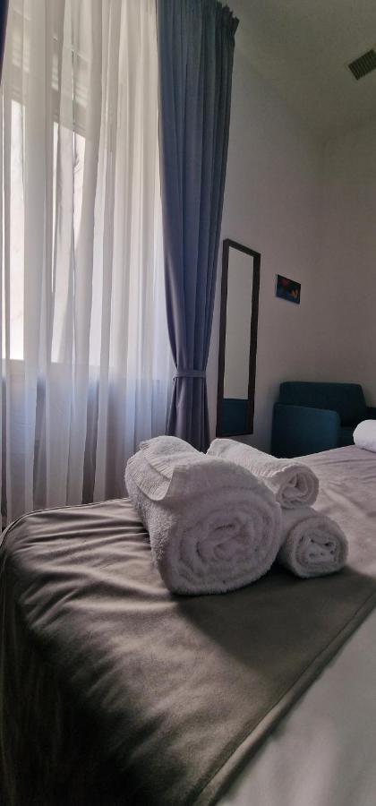 Appartamento B&B La Dimora Di Parthenope Napoli Eksteriør billede
